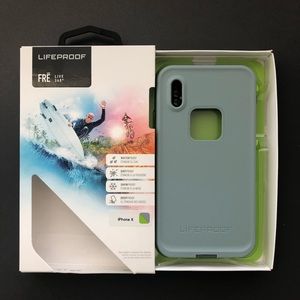 SOLD || BRAND NEW LifeProof FRĒ iPhone X Case